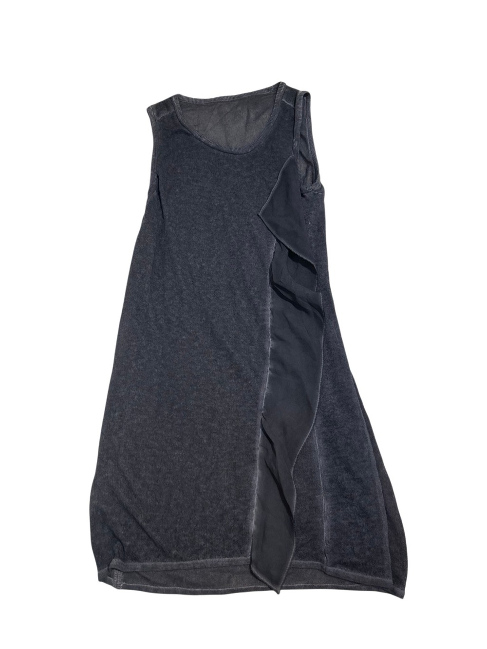Sleek Black Sleeveless Midi Dress with Side Ruffle